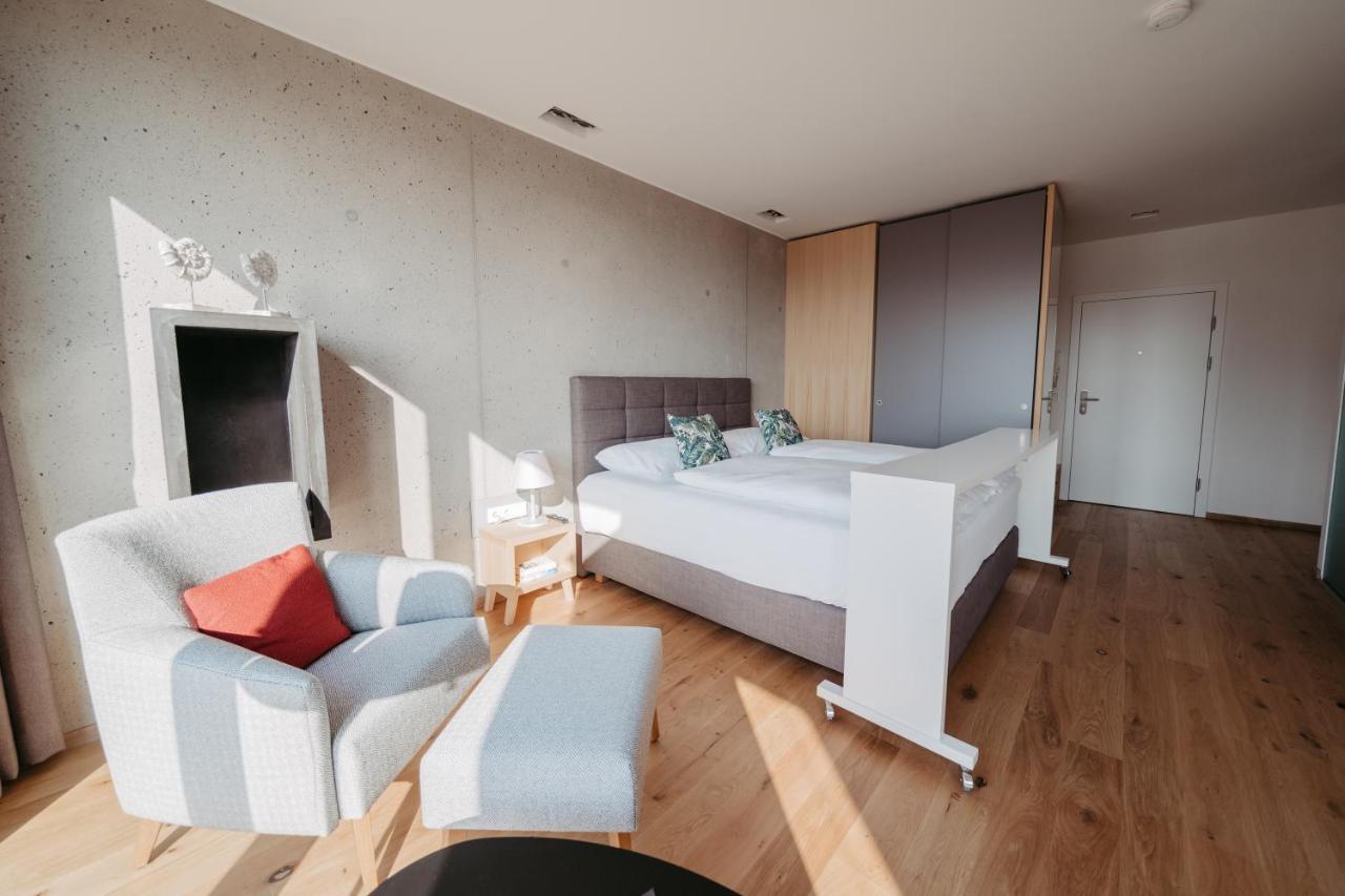 Hideaway An Der Weinstrasse - Pool & Sauna - Apartments Anderlage ชปีลเฟลด์ ภายนอก รูปภาพ