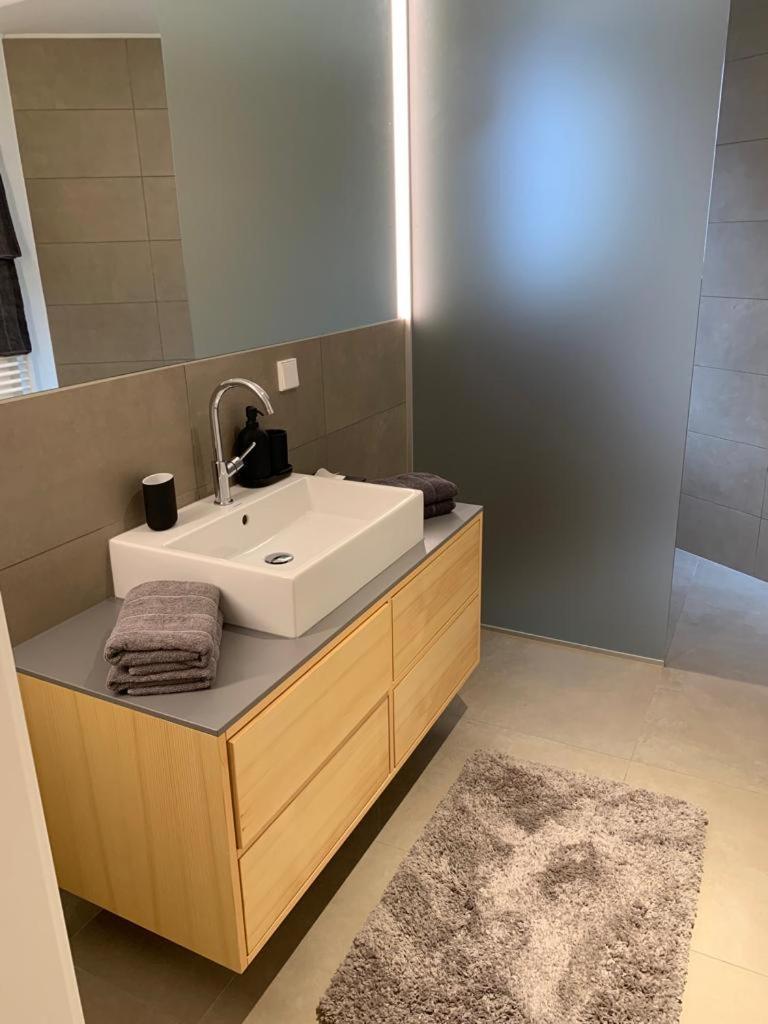 Hideaway An Der Weinstrasse - Pool & Sauna - Apartments Anderlage ชปีลเฟลด์ ภายนอก รูปภาพ