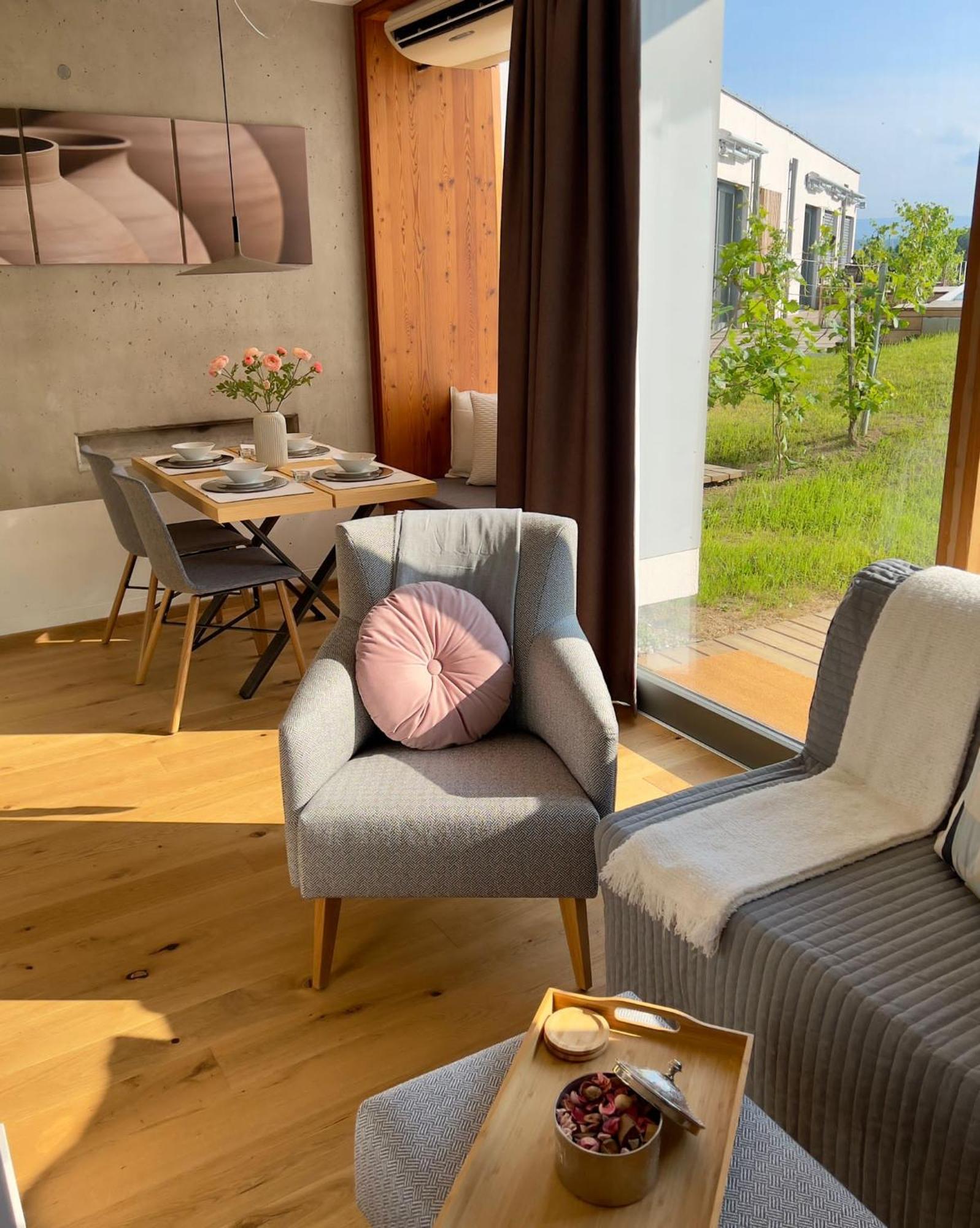 Hideaway An Der Weinstrasse - Pool & Sauna - Apartments Anderlage ชปีลเฟลด์ ห้อง รูปภาพ